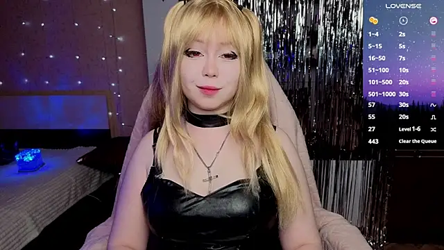 Vanessa AmiX online show from 10/31/25, 10:56