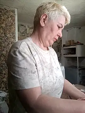 NicoleOlla online show from 02/11/26, 03:06