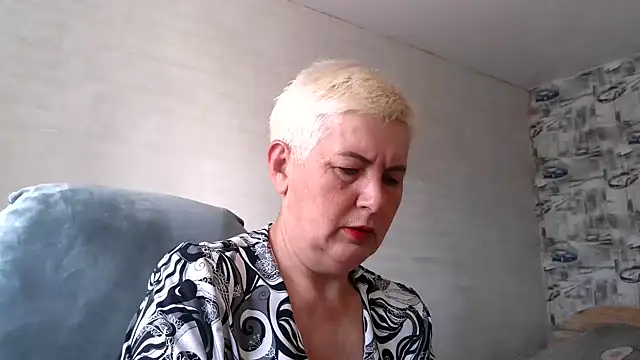 NicoleOlla online show from 09/15/25, 02:45