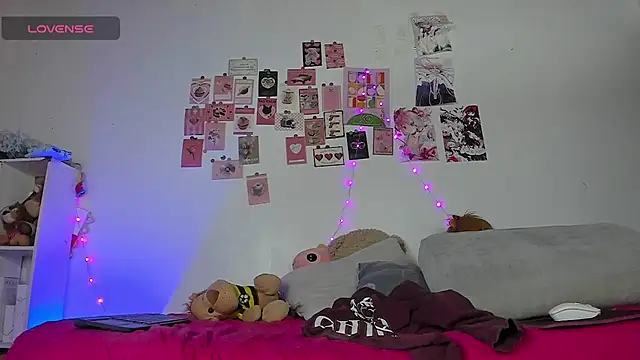 Pucaa  online show from 02/26/26, 01:16