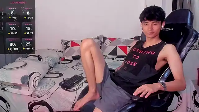 Snapshot of cute_diego_ chatting on 10/18/25, 10:56 cute diego online show from 10/18/25, 10:56