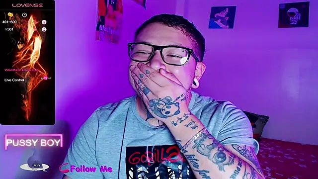 Snapshot of princeFtm chatting on 11/25/25, 01:22 princeFtm online show from 11/25/25, 01:22