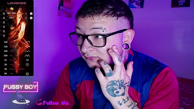 Snapshot of princeFtm chatting on 11/09/25, 03:38 princeFtm online show from 11/09/25, 03:38