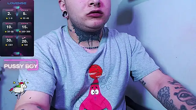 Snapshot of princeFtm chatting on 02/19/25, 11:36 princeFtm online show from 02/19/25, 11:36