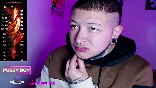 Snapshot of princeFtm chatting on 10/19/25, 01:25 princeFtm online show from 10/19/25, 01:25