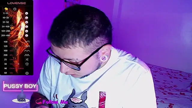 Snapshot of princeFtm chatting on 10/30/25, 12:47 princeFtm online show from 10/30/25, 12:47