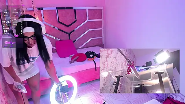 Alice Roys online show from 03/19/26, 02:17