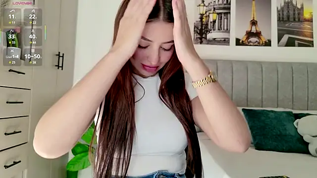 caralella online show from 04/13/26, 08:02