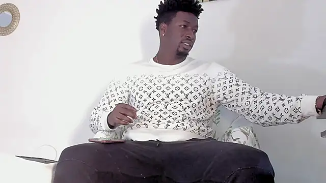 michaell james7 online show from 09/19/25, 10:36