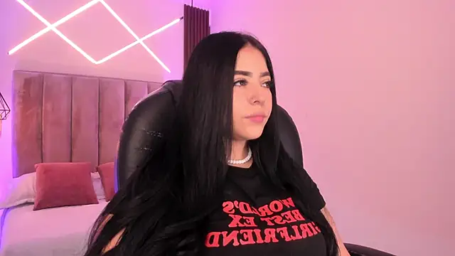 Maaiitee online show from 11/30/25, 06:41