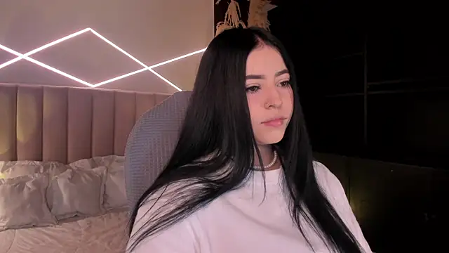 Maaiitee online show from 01/18/26, 04:21