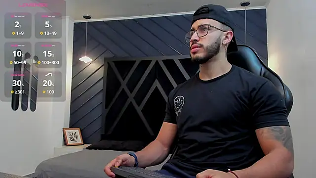 Liam Kleiin online show from 10/29/25, 11:20