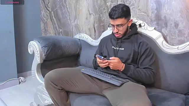 Liam Kleiin online show from 03/20/25, 11:38