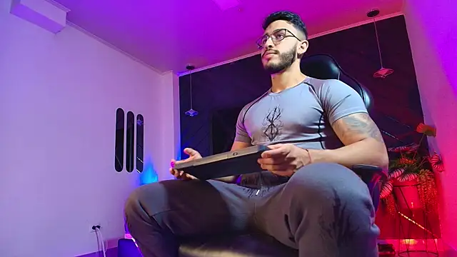 Liam Kleiin online show from 04/13/26, 11:47