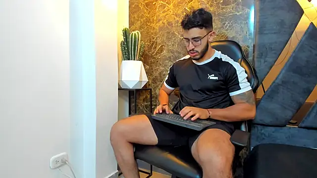 Liam Kleiin online show from 09/20/25, 11:15