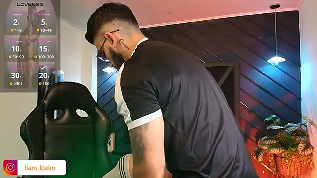 Liam Kleiin online show from 02/24/26, 11:33