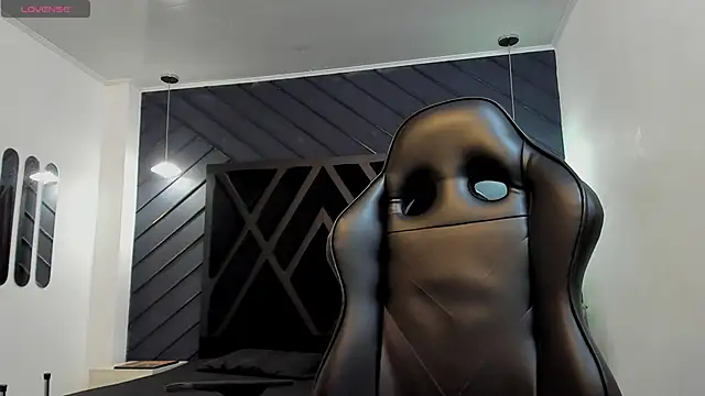 Liam Kleiin online show from 11/20/25, 11:33