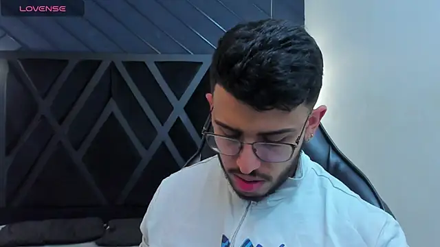 Liam Kleiin online show from 10/20/25, 11:22