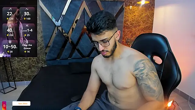 Liam Kleiin online show from 01/11/26, 04:25