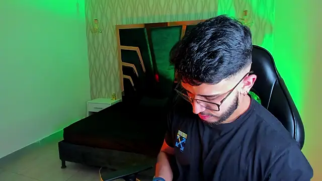 Liam Kleiin online show from 01/15/26, 11:24