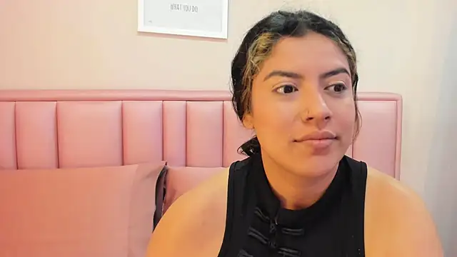 taylor cupper online show from 11/23/25, 01:26