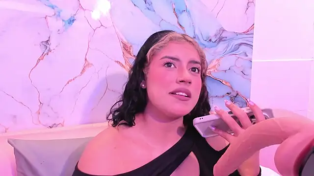 taylor cupper online show from 09/30/25, 07:31