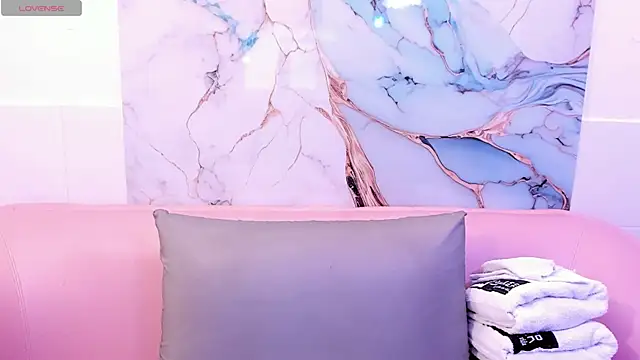 taylor cupper online show from 11/22/25, 02:43