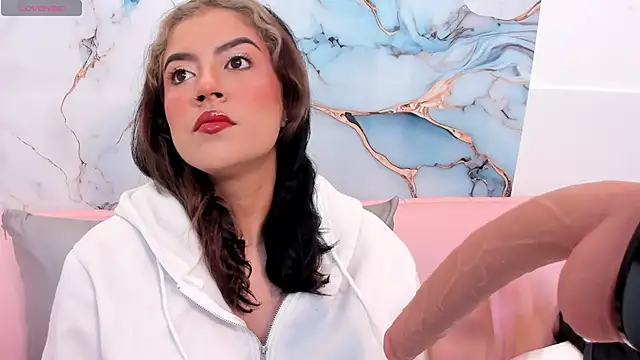 taylor cupper online show from 09/24/25, 03:57