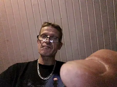 Snapshot of Sonare74 chatting on 10/30/25, 01:59 Sonare74 online show from 10/30/25, 01:59