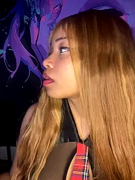 Snapshot of lovekaylaa chatting on 09/09/25, 04:11 lovekaylaa online show from 09/09/25, 04:11