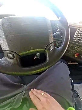 Snapshot of smartzy chatting on 03/04/26, 08:55 smartzy online show from 03/04/26, 08:55