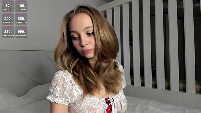  LISA BABYMETAL  online show from 10/31/25, 06:54