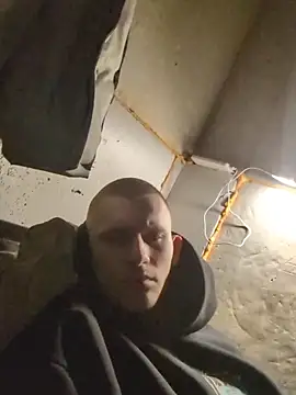 Snapshot of Boysex227 chatting on 02/20/26, 08:44 Boysex227 online show from 02/20/26, 08:44