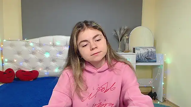 TinaRedly online show from 01/16/26, 07:01