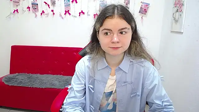 TinaRedly online show from 05/23/26, 05:56