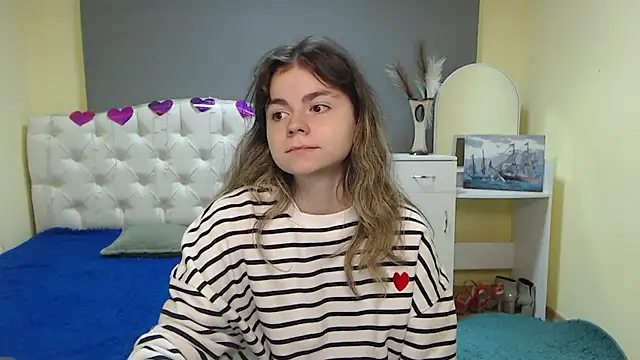 TinaRedly online show from 09/24/25, 05:30