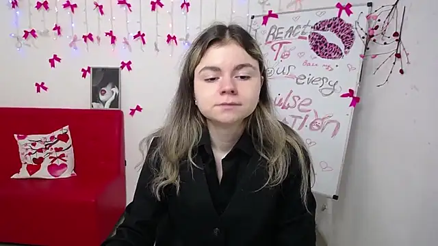 TinaRedly online show from 03/13/26, 06:13