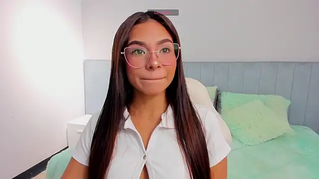 amira cute2 online show from 10/07/25, 11:33