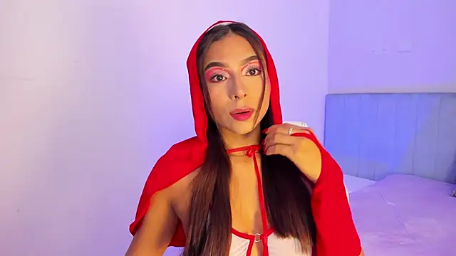 amira cute2 online show from 10/31/25, 07:38