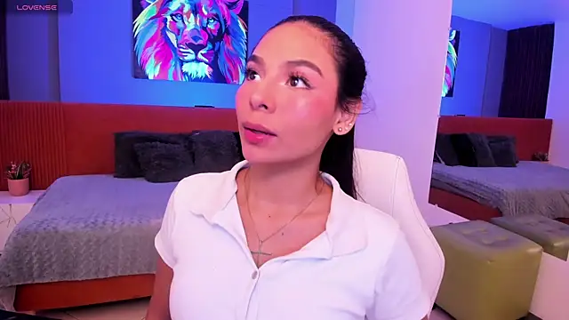 amira cute2 online show from 03/22/26, 10:28