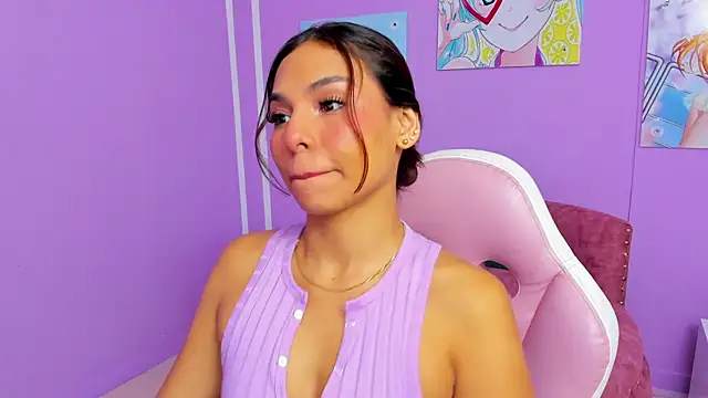 amira cute2 online show from 03/13/26, 12:10