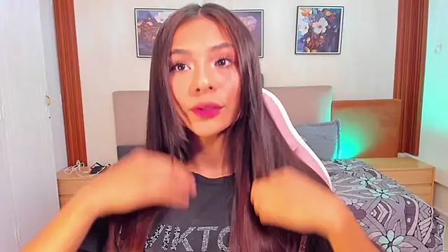 amira cute2 online show from 09/19/25, 10:52