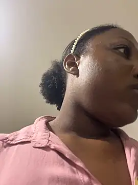 Snapshot of kellya_ chatting on 03/01/25, 01:32 kellya online show from 03/01/25, 01:32