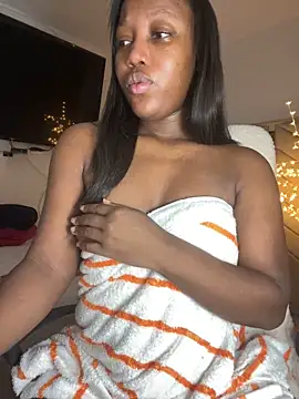 Snapshot of kellya_ chatting on 02/06/25, 10:36 kellya online show from 02/06/25, 10:36