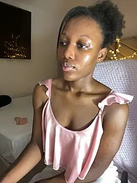 kellya  online show from 03/23/26, 06:41