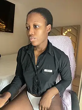 Snapshot of kellya_ chatting on 10/15/25, 11:46 kellya online show from 10/15/25, 11:46