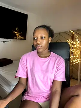 kellya  online show from 11/05/25, 11:30