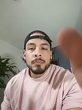 Snapshot of SilvaBranko chatting on 10/23/25, 11:25 SilvaBranko online show from 10/23/25, 11:25