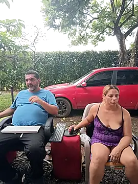 hotandfierylatinos2023 online show from 04/13/26, 01:48