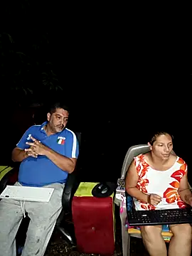 hotandfierylatinos2023 online show from 04/08/26, 10:06